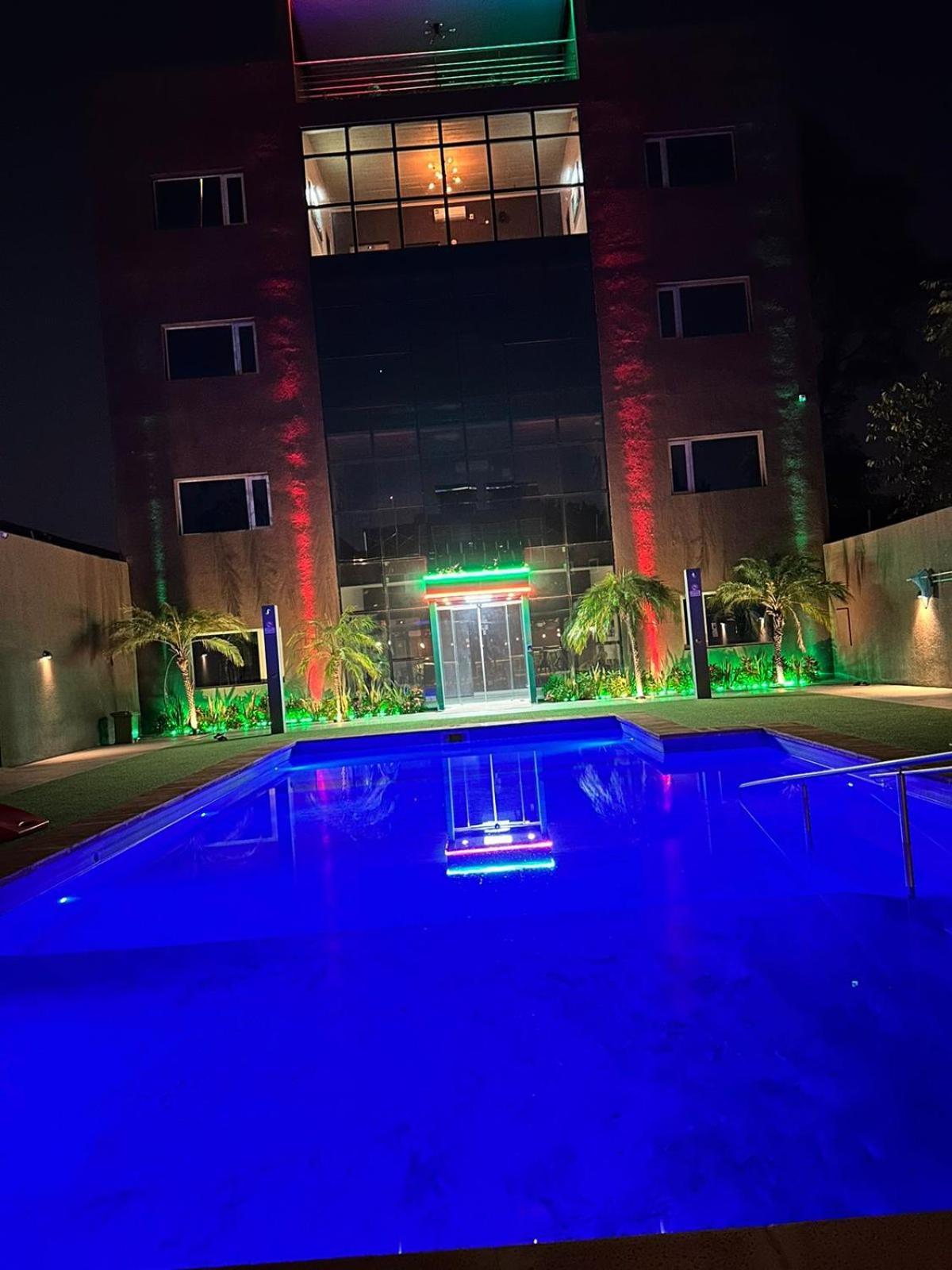 Hotel Boutique Genova 푸에르토이과수 외부 사진